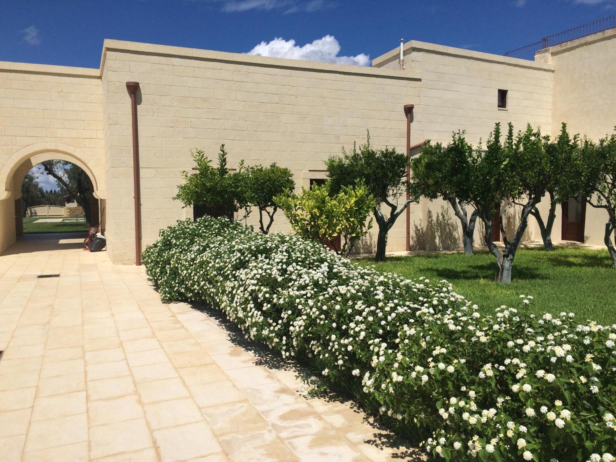 Masseria San Polo Squinzano Eksteriør bilde